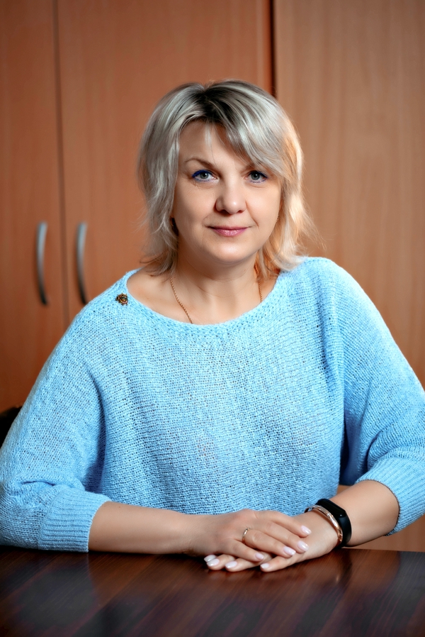 Сурова Людмила Анатольевна.